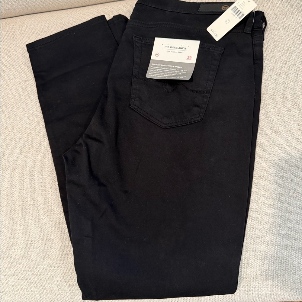 The AG Brand The Stevie Ankle Demin Jeans - Slim Straight Ankle in black size 32